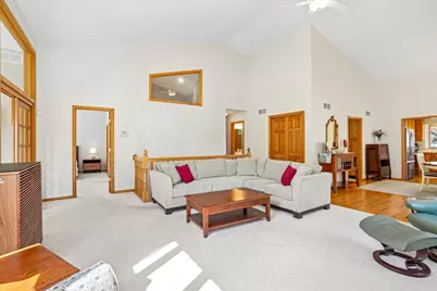 7247 Lake Ridge Drive, Savage, MN 55378 - Photo 10
