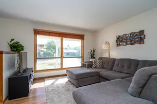 1523 Hoven Ln, Crookston, MN 56716 - Photo 4