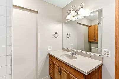 8500 Quinn Avenue S, Bloomington, MN 55437 - Photo 20