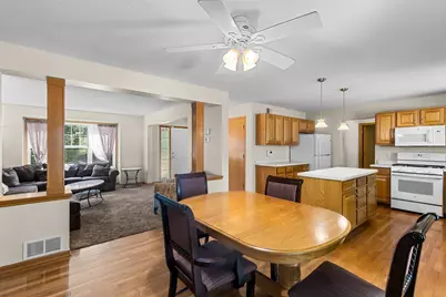 379 Wheelock Parkway E, Saint Paul, MN 55130 - Photo 16