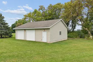 20210 County Rd 2, Silver Lake, MN 55381 - Photo 34