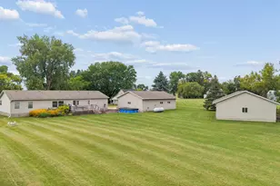 20210 County Rd 2, Silver Lake, MN 55381 - Photo 32