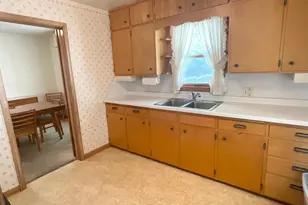 604 13th Ave SW, Austin, MN 55912 - Photo 8