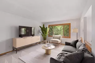 9163 Ranchview Ln N, Maple Grove, MN 55369 - Photo 8