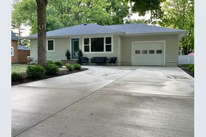 409 Westminster Avenue SW, Watertown, MN 55388 - Photo 2