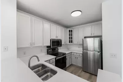 660 N 2nd St #301, Minneapolis, MN 55401 - Photo 8