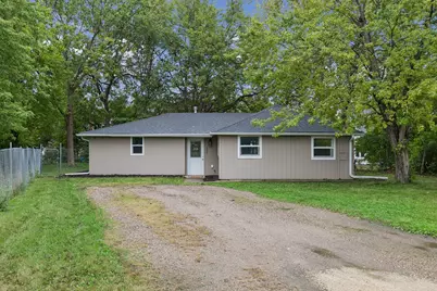 1221 Jefferson Road, Northfield, MN 55057 - Photo 2