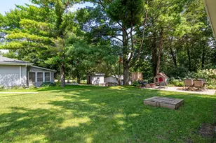 707 N Hennepin St, Winthrop, MN 55396 - Photo 24