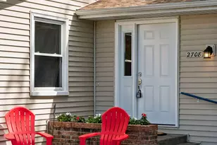 2708 Boone Ave N, New Hope, MN 55427 - Photo 2
