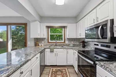 2708 Boone Avenue N, New Hope, MN 55427 - Photo 16