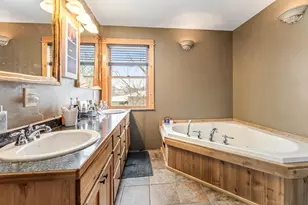 1246 Riverview Dr, Alma, WI 54610 - Photo 14