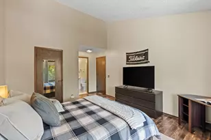 14330 Fairway Dr, Eden Prairie, MN 55344 - Photo 24