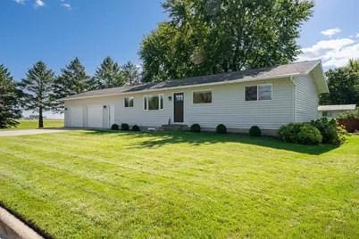 507 5th Street NE, Hayfield, MN 55940 - Photo 2