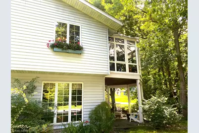 1713 Siewert Street, Red Wing, MN 55066 - Photo 2