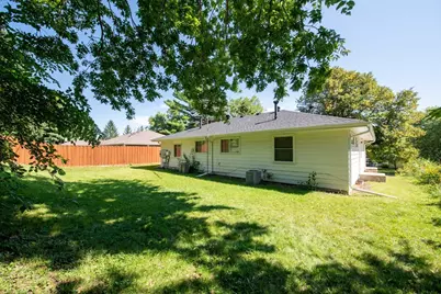 706 N 8th Street, Saint Peter, MN 56082 - Photo 28