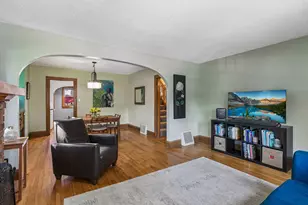 2761 Zenith Ave N, Robbinsdale, MN 55422 - Photo 8