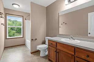 2244 Woodlyn Ridge Ct, Mound, MN 55364 - Photo 24