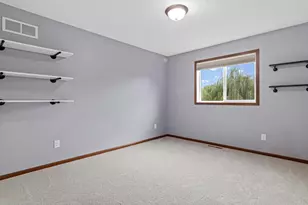 2244 Woodlyn Ridge Ct, Mound, MN 55364 - Photo 22