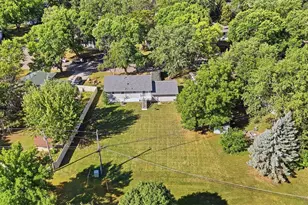 16746 Gannon Ave W, Rosemount, MN 55068 - Photo 2