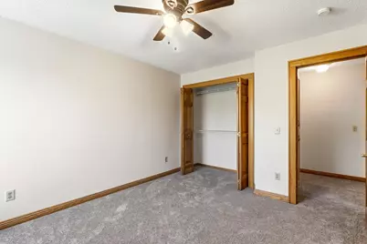 8843 Blackoaks Lane N, Maple Grove, MN 55311 - Photo 30