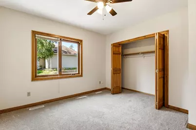 8843 Blackoaks Lane N, Maple Grove, MN 55311 - Photo 20