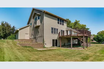 8843 Blackoaks Lane N, Maple Grove, MN 55311 - Photo 2