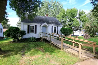 826 Bradley Avenue, Gibbon, MN 55335 - Photo 16
