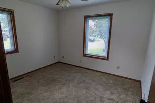 2265 4th Ave SE, Owatonna, MN 55060 - Photo 10