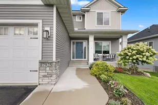 17925 Eventide Wy., Lakeville, MN 55044 - Photo 4