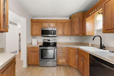 14349 Fairway Drive, Eden Prairie, MN 55344 - Photo 8