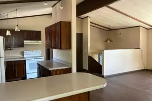 16 S St SW, Dodge Center, MN 55927 - Photo 6