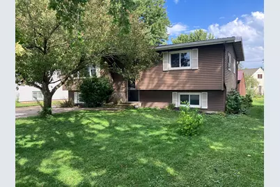16 South Street SW, Dodge Center, MN 55927 - Photo 1