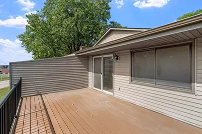 4112 Sylvia Lane S, Shoreview, MN 55126 - Photo 10