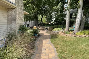 2139 14th Ave E, North Saint Paul, MN 55109 - Photo 8