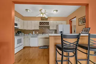 29 Galloway Ln, Waite Park, MN 56387 - Photo 8