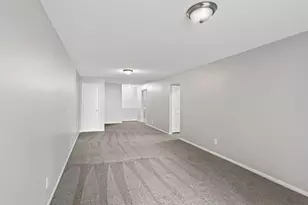 9091 207th St W, Lakeville, MN 55044 - Photo 18