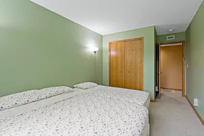 132 Demont Avenue E #325, Little Canada, MN 55117 - Photo 16