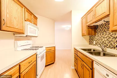 12255 Zealand Avenue N, Champlin, MN 55316 - Photo 10