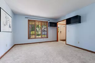 8818 Belvedere Dr, Eden Prairie, MN 55347 - Photo 16