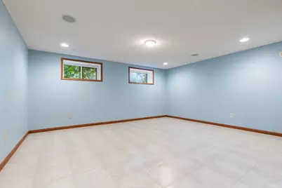 8818 Belvedere Drive, Eden Prairie, MN 55347 - Photo 36