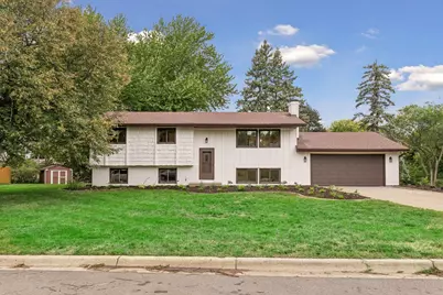 963 Marnie Street S, Maplewood, MN 55119 - Photo 2