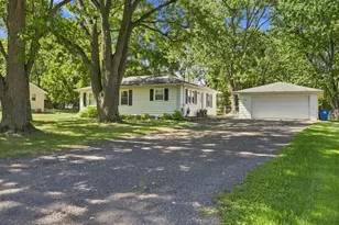 125 Hackberry Hill, Orono, MN 55356 - Photo 2