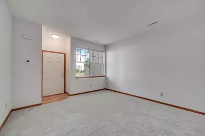 966 Princeton Avenue, Shakopee, MN 55379 - Photo 8