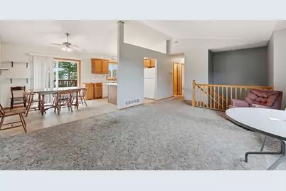 619 Nelson Lane, Center City, MN 55012 - Photo 10