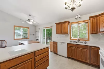 619 Nelson Lane, Center City, MN 55012 - Photo 16
