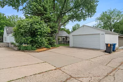 5750 Pleasant Avenue, Minneapolis, MN 55419 - Photo 30