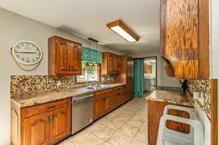 906 10th St S, Benson, MN 56215 - Photo 22