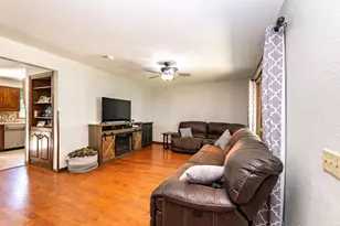 906 10th St S, Benson, MN 56215 - Photo 12