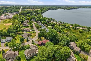 1659 Lakeland Cir, Centerville, MN 55038 - Photo 4
