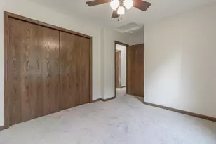 12991 Meadow Creek Dr, New Ulm, MN 56073 - Photo 26